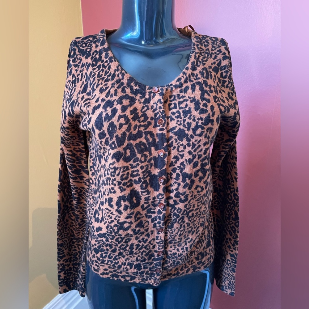 Women’s Leopard Print Cardigan ( Small )
